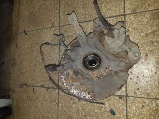 bontott SUZUKI SWIFT II Bal első Csonkállvány Kerékaggyal