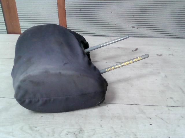 bontott SUZUKI SWIFT II Bal első Fejtámla