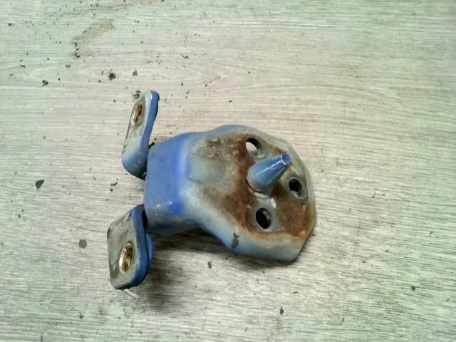 bontott SUZUKI SWIFT II Bal első Felső Zsanér