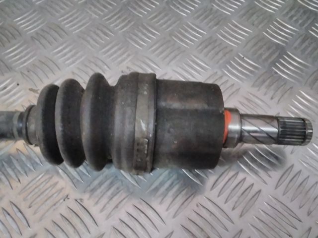 bontott SUZUKI SWIFT II Bal első Féltengely Tartó