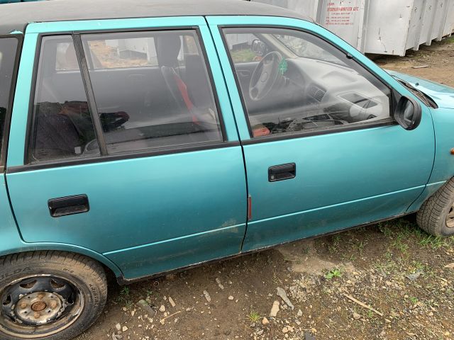 bontott SUZUKI SWIFT II Bal első Irányjelző