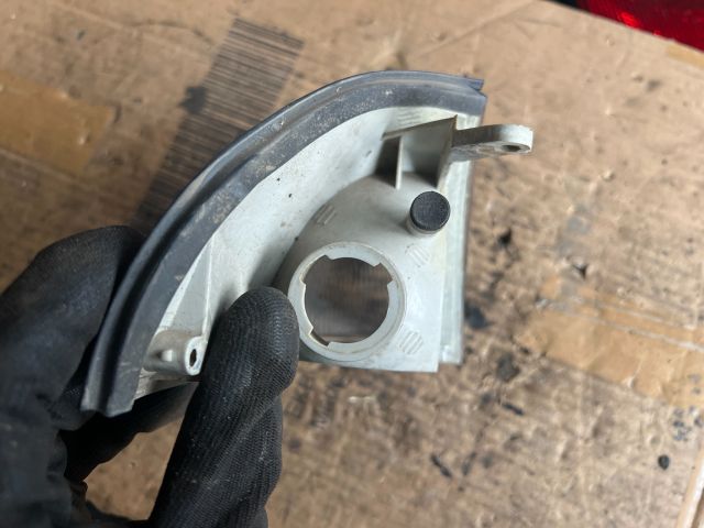 bontott SUZUKI SWIFT II Bal első Irányjelző