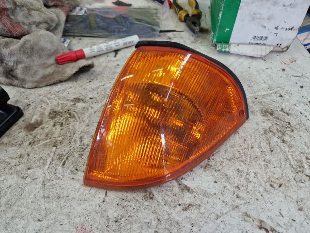 bontott SUZUKI SWIFT II Bal első Irányjelző