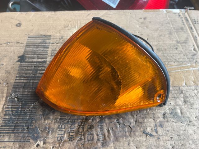 bontott SUZUKI SWIFT II Bal első Irányjelző