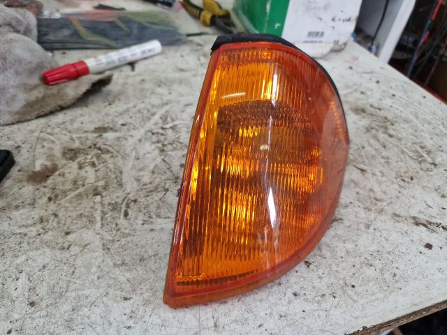 bontott SUZUKI SWIFT II Bal első Irányjelző