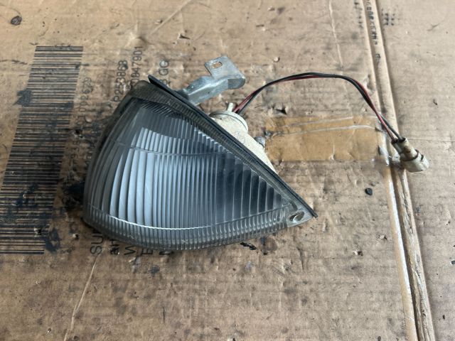 bontott SUZUKI SWIFT II Bal első Irányjelző