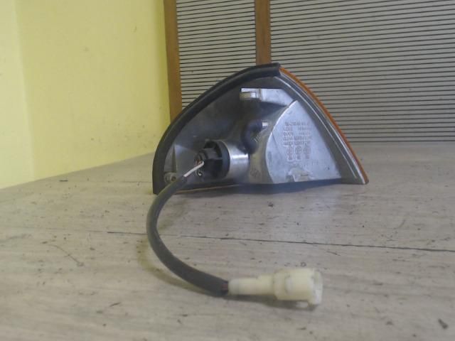 bontott SUZUKI SWIFT II Bal első Irányjelző