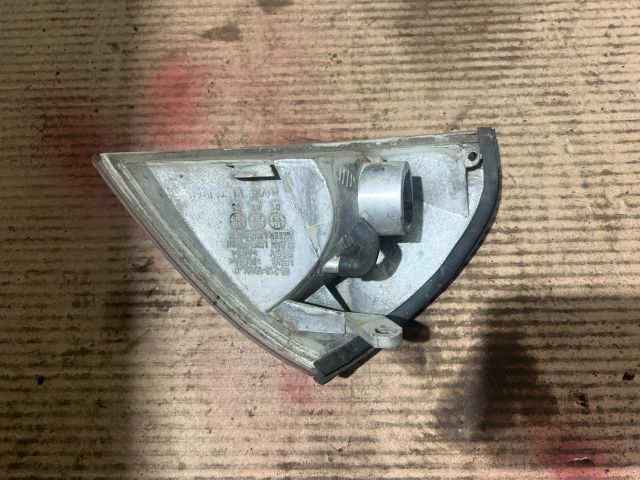 bontott SUZUKI SWIFT II Bal első Irányjelző