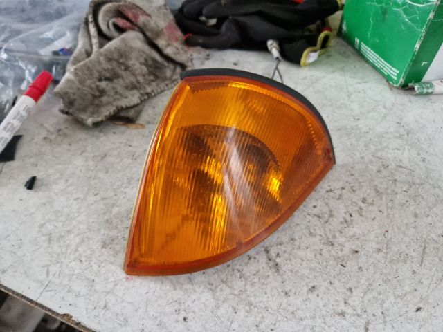 bontott SUZUKI SWIFT II Bal első Irányjelző