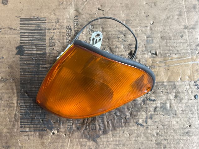 bontott SUZUKI SWIFT II Bal első Irányjelző