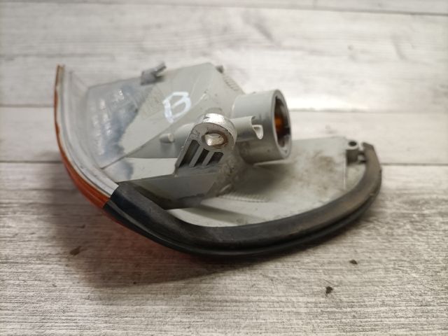 bontott SUZUKI SWIFT II Bal első Irányjelző