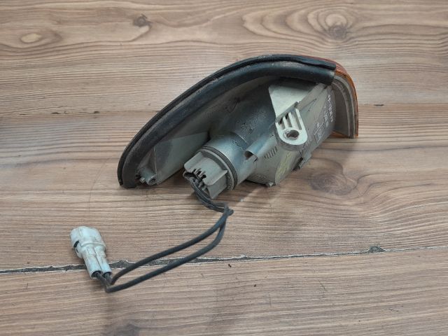 bontott SUZUKI SWIFT II Bal első Irányjelző