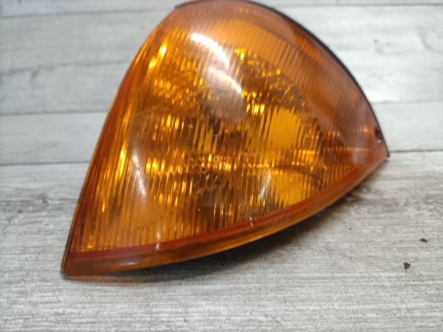 bontott SUZUKI SWIFT II Bal első Irányjelző