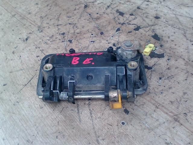 bontott SUZUKI SWIFT II Bal első Külső Kilincs