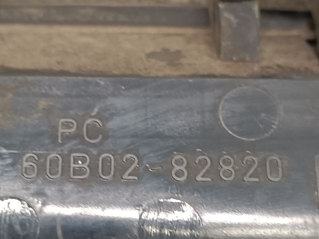 bontott SUZUKI SWIFT II Bal első Külső Kilincs