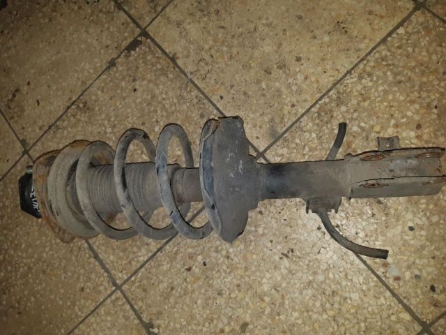 bontott SUZUKI SWIFT II Bal első Lengéscsillapító