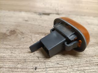 bontott SUZUKI SWIFT II Bal első Sárvédő Irányjelző