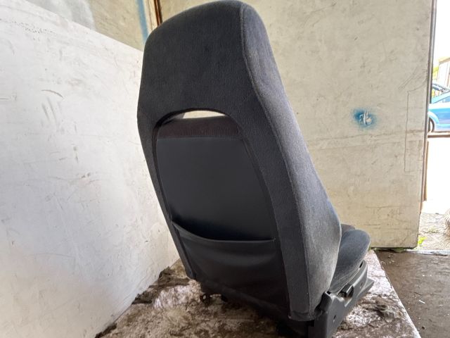 bontott SUZUKI SWIFT II Bal első Ülés