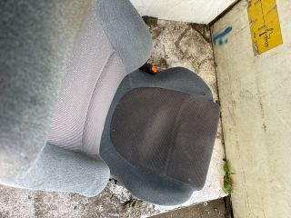 bontott SUZUKI SWIFT II Bal első Ülés