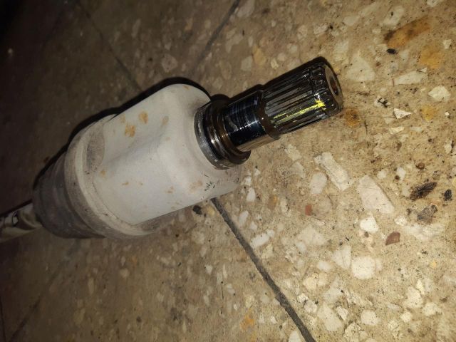 bontott SUZUKI SWIFT II Bal Féltengely