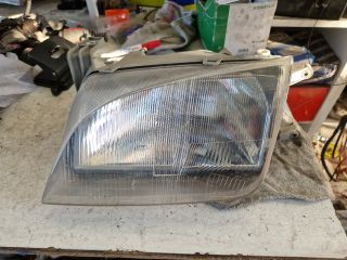 bontott SUZUKI SWIFT II Bal Fényszóró