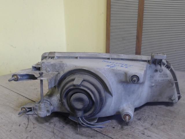 bontott SUZUKI SWIFT II Bal Fényszóró