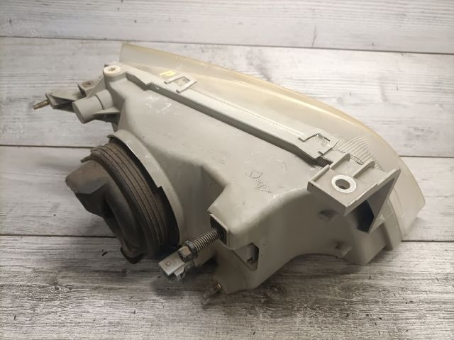 bontott SUZUKI SWIFT II Bal Fényszóró