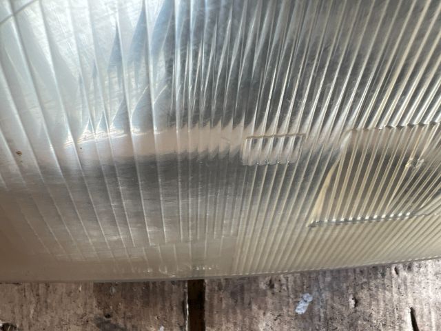 bontott SUZUKI SWIFT II Bal Fényszóró