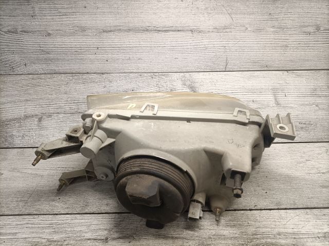 bontott SUZUKI SWIFT II Bal Fényszóró