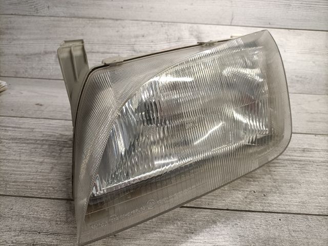 bontott SUZUKI SWIFT II Bal Fényszóró