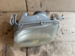 bontott SUZUKI SWIFT II Bal Fényszóró