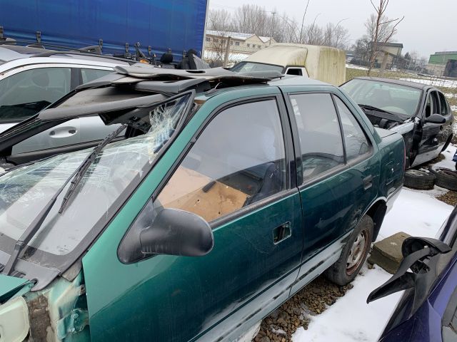 bontott SUZUKI SWIFT II Bal Fényszóró