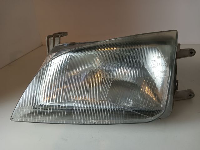 bontott SUZUKI SWIFT II Bal Fényszóró