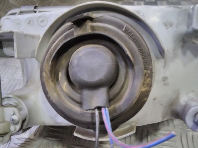 bontott SUZUKI SWIFT II Bal Fényszóró