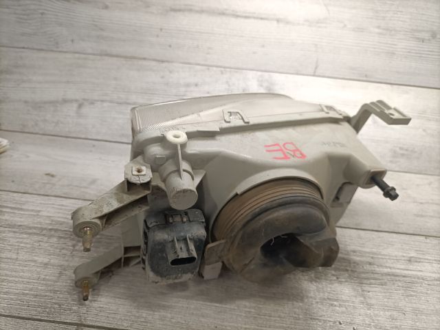 bontott SUZUKI SWIFT II Bal Fényszóró