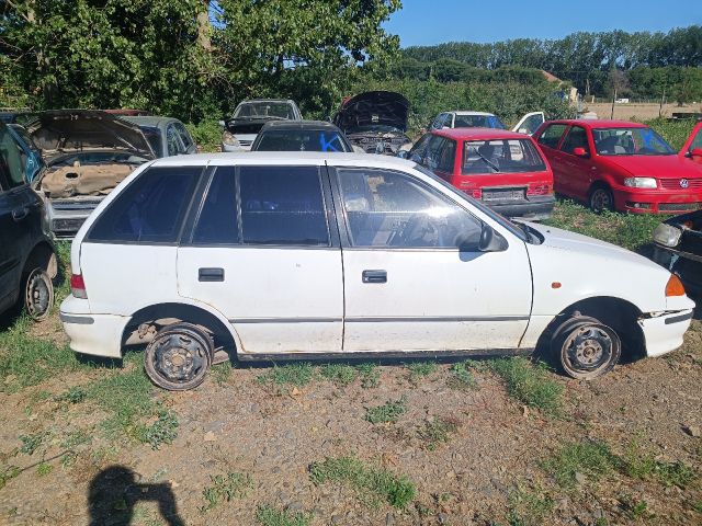 bontott SUZUKI SWIFT II Bal Fényszóró