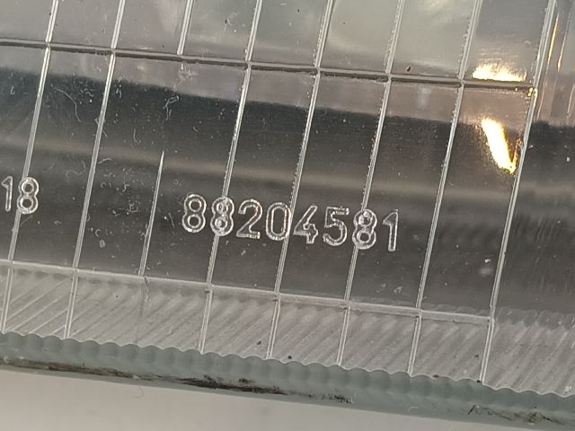 bontott SUZUKI SWIFT II Bal Fényszóró