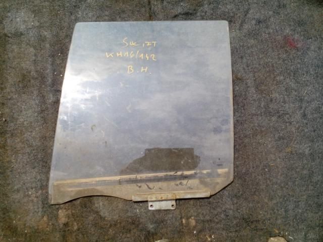 bontott SUZUKI SWIFT II Bal hátsó Ablak