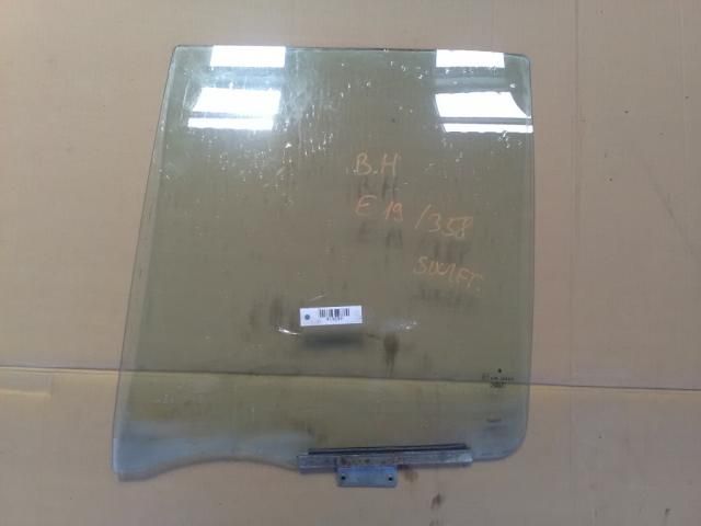 bontott SUZUKI SWIFT II Bal hátsó Ablak