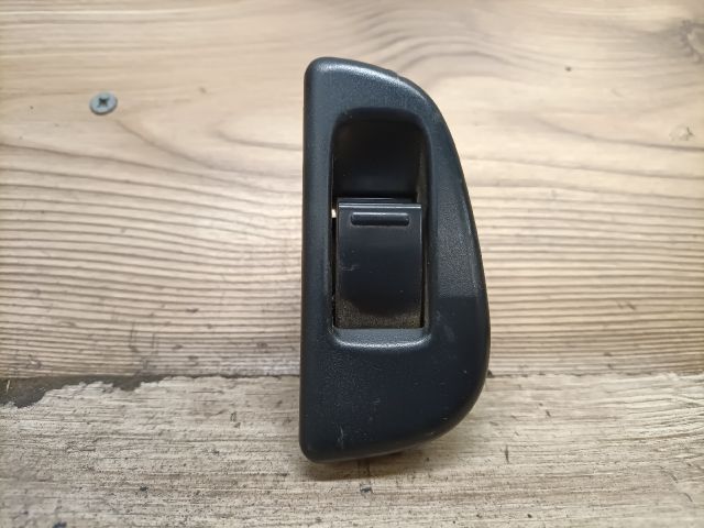 bontott SUZUKI SWIFT II Bal hátsó Ablakemelő Kapcsoló