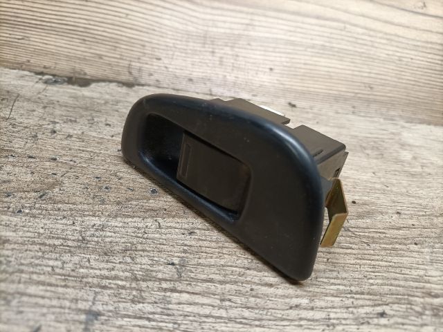 bontott SUZUKI SWIFT II Bal hátsó Ablakemelő Kapcsoló