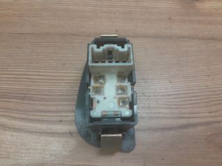 bontott SUZUKI SWIFT II Bal hátsó Ablakemelő Kapcsoló