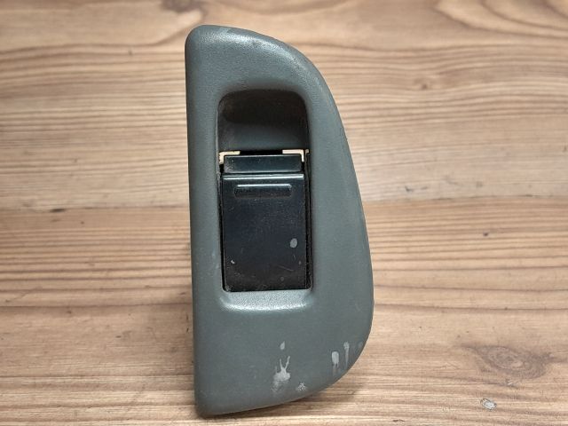 bontott SUZUKI SWIFT II Bal hátsó Ablakemelő Kapcsoló