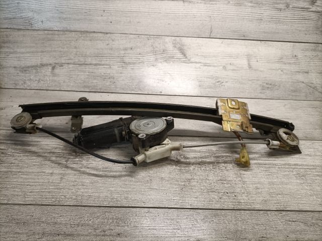 bontott SUZUKI SWIFT II Bal hátsó Ablakemelő Szerkezet (Elektromos)