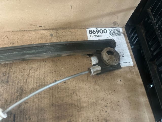 bontott SUZUKI SWIFT II Bal hátsó Ablakemelő Szerkezet (Elektromos)