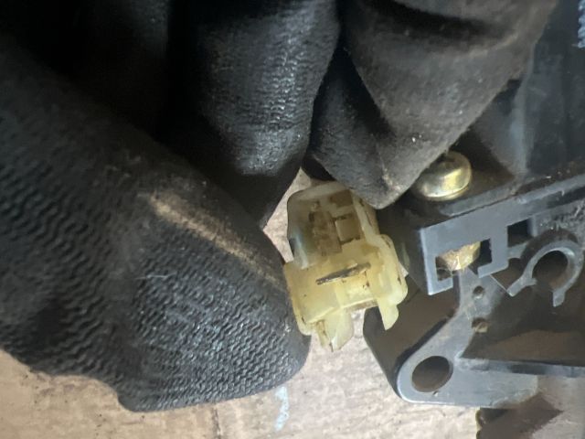 bontott SUZUKI SWIFT II Bal hátsó Ablakemelő Szerkezet (Elektromos)