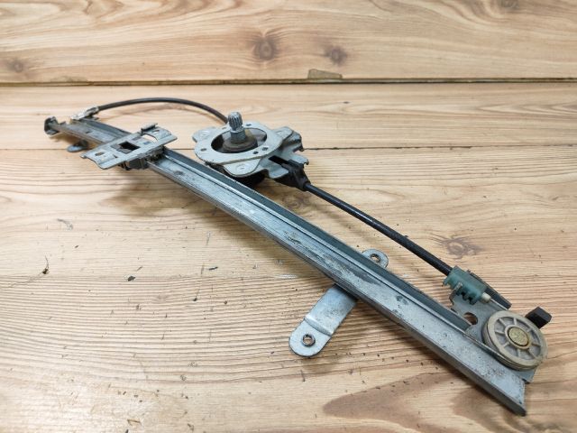 bontott SUZUKI SWIFT II Bal hátsó Ablakemelő Szerkezet (Mechanikus)