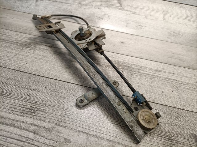 bontott SUZUKI SWIFT II Bal hátsó Ablakemelő Szerkezet (Mechanikus)