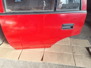 bontott SUZUKI SWIFT II Bal hátsó Ajtó (Részeivel)