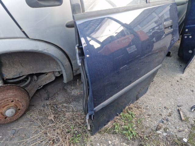 bontott SUZUKI SWIFT II Bal hátsó Ajtó (Részeivel)